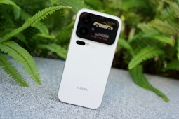 Thời trang Hi-tech - Xiaomi 17S Pro lộ thông tin: Dùng chip XRing O2, ra mắt năm sau