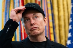 Nỗi buồn mới của Elon Musk