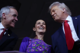 Ông Trump đàm phán thương mại ngay bên lề lễ bốc thăm World Cup