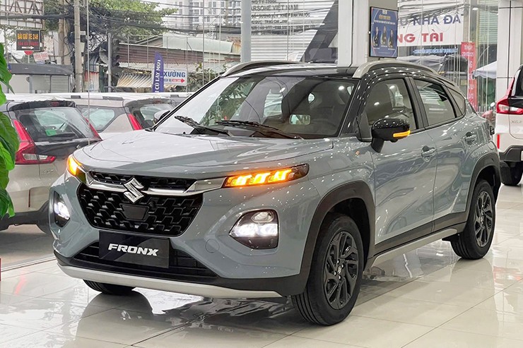 Suzuki Fronx đang được giảm giá hàng chục triệu đồng
