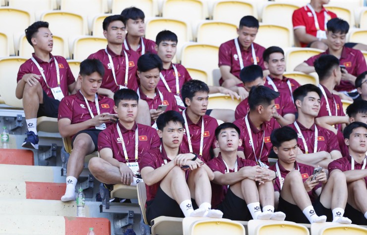 Sau trận thắng U22 Lào 2-1 ngày ra quân (3/11), U22 Việt Nam được nghỉ tận 8 ngày trước lượt trận cuối bảng B gặp U22 Malaysia