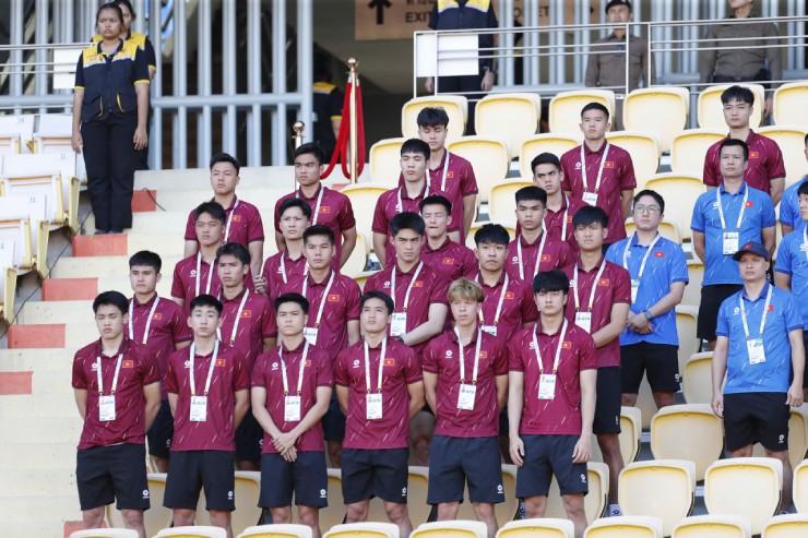 U22 Việt Nam "soi" kỹ U22 Malaysia đấu Lào, thầy Kim toan tính cho chung kết bảng B - 5