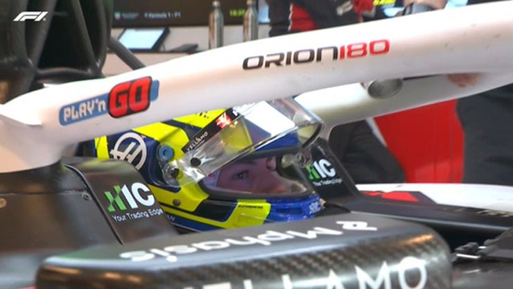 Bearman có hai lượt chạy trái ngược