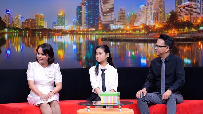 Tiến sĩ Hòa An đưa ra lời khuyên dành cho hai mẹ con Ánh Dương.