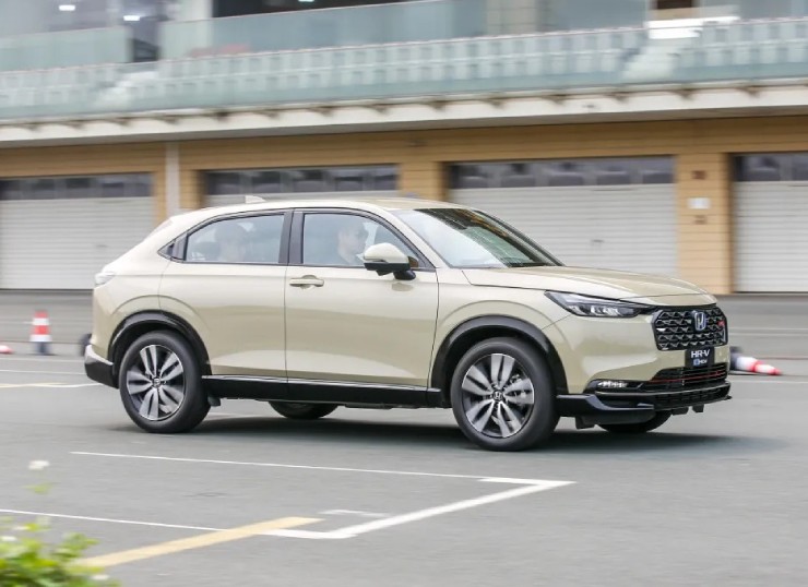 Ưu nhược điểm bộ ba SUV Honda HR-V, Kia Seltos và Toyota Yaris Cross - 2