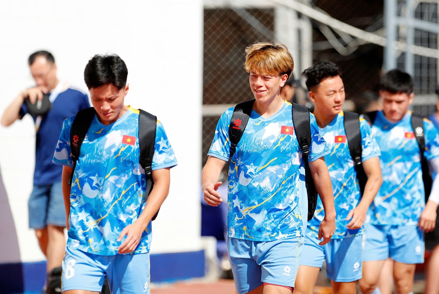 Theo lịch ban đầu, U22 Việt Nam sẽ ra sân tập vào các buổi chiều hàng ngày ở Bangkok.