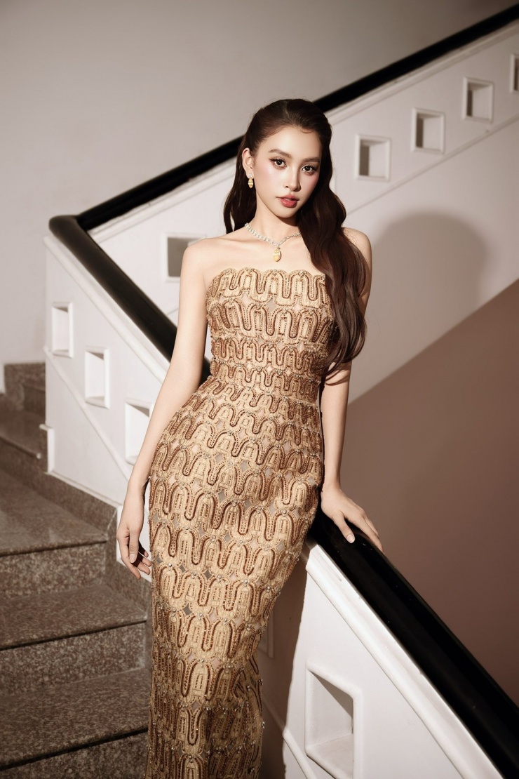 Hoa hậu Tiểu Vy gặp sự cố oái oăm khi tự làm đẹp, nhan sắc hiện tại ra sao? - 1