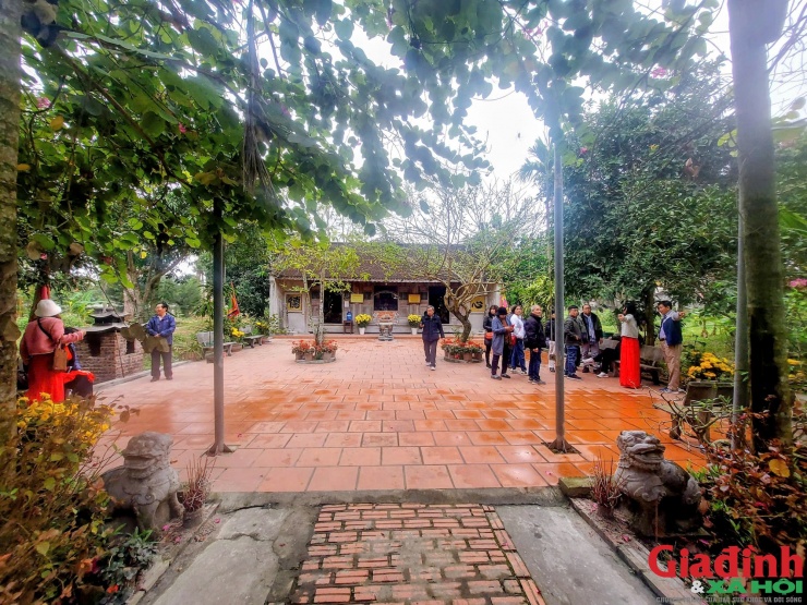 Di tích đền Thần ở làng Quỳnh Đôi, xã Quỳnh Anh, Nghệ An.