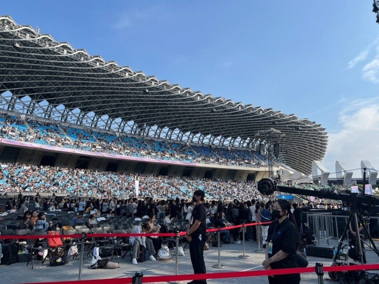 Sân Cao Hùng (Đài Loan, Trung Quốc) là địa điểm tổ chức lễ trao giải AAA của Hàn Quốc.