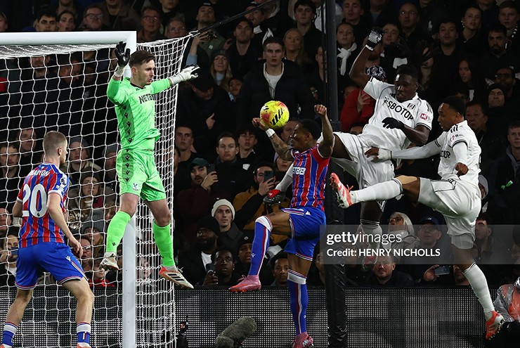 Trực tiếp bóng đá Fulham - Crystal Palace: Siêu phẩm gỡ hòa (Ngoại hạng Anh)