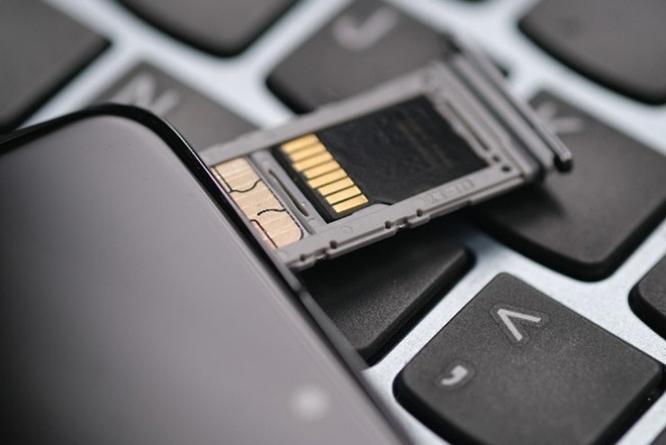 MicroSD từng là giải pháp hữu ích để mở rộng không gian lưu trữ trên smartphone.