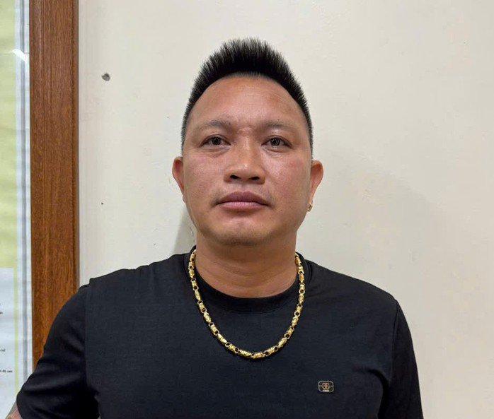 Đối tượng Chu Văn Năm tại cơ quan công an. Ảnh: Công an cung cấp