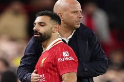 Bóng đá - Salah &quot;vô ơn&quot; với Arne Slot, Liverpool trả giá vì vụ gia hạn &quot;đi vào lòng đất&quot;