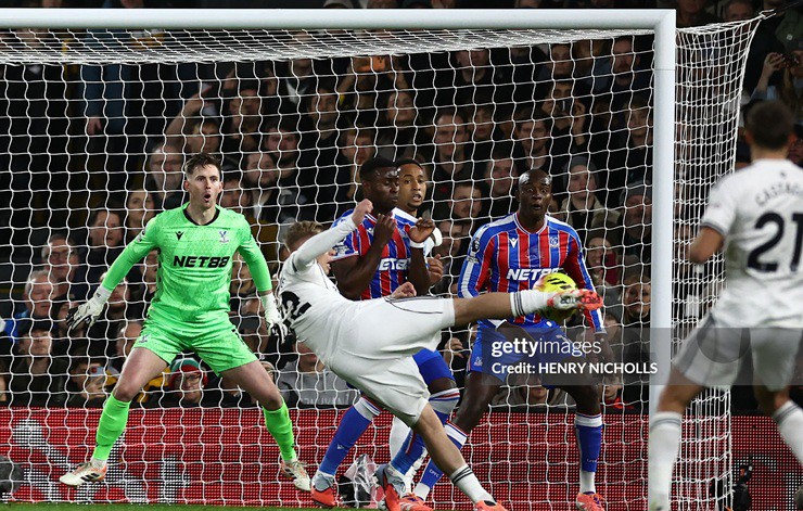 Trực tiếp bóng đá Fulham - Crystal Palace: Guehi đánh đầu ấn định (Ngoại hạng Anh) (Hết giờ) - 1