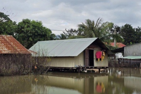 Gia Lai: Hàng chục hộ dân đã được trở về nhà sau khi khơi thông nước lũ