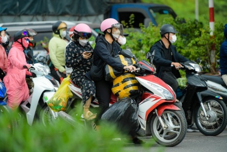 Sắp áp dụng lệ phí trước bạ mới, lo giá xe biến động