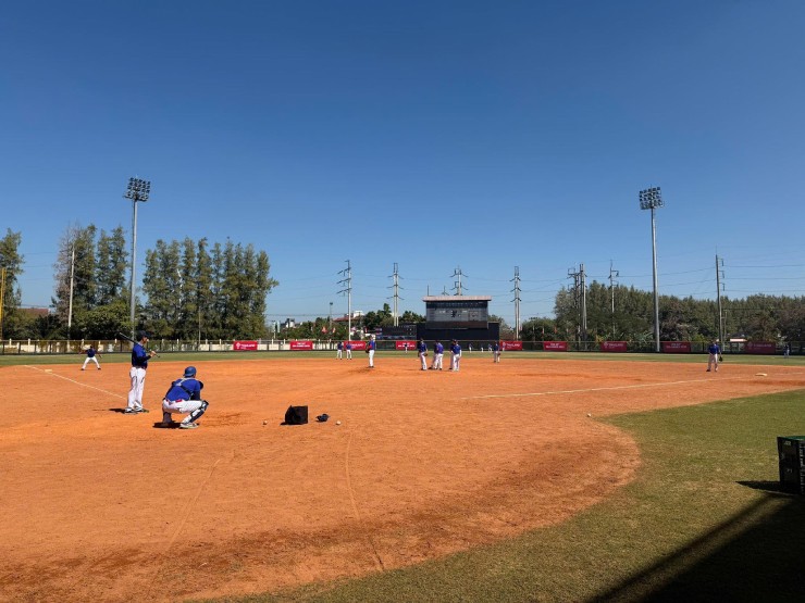 Bóng chày Việt Nam cần đứng dậy mạnh mẽ sau khi thua Lào 0-16