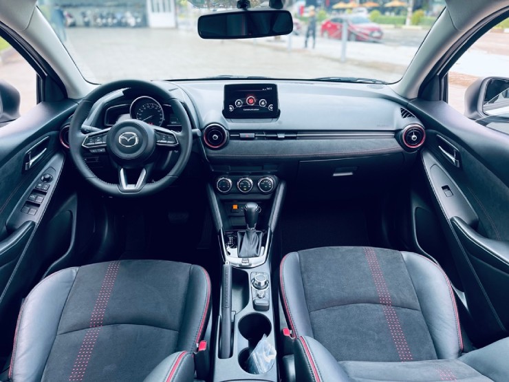 Mazda2, Attrage: Sedan nào tiết kiệm AC đường dài? - 4