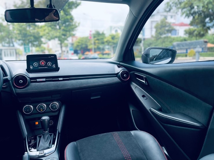 Mazda2, Attrage: Sedan nào tiết kiệm AC đường dài? - 5