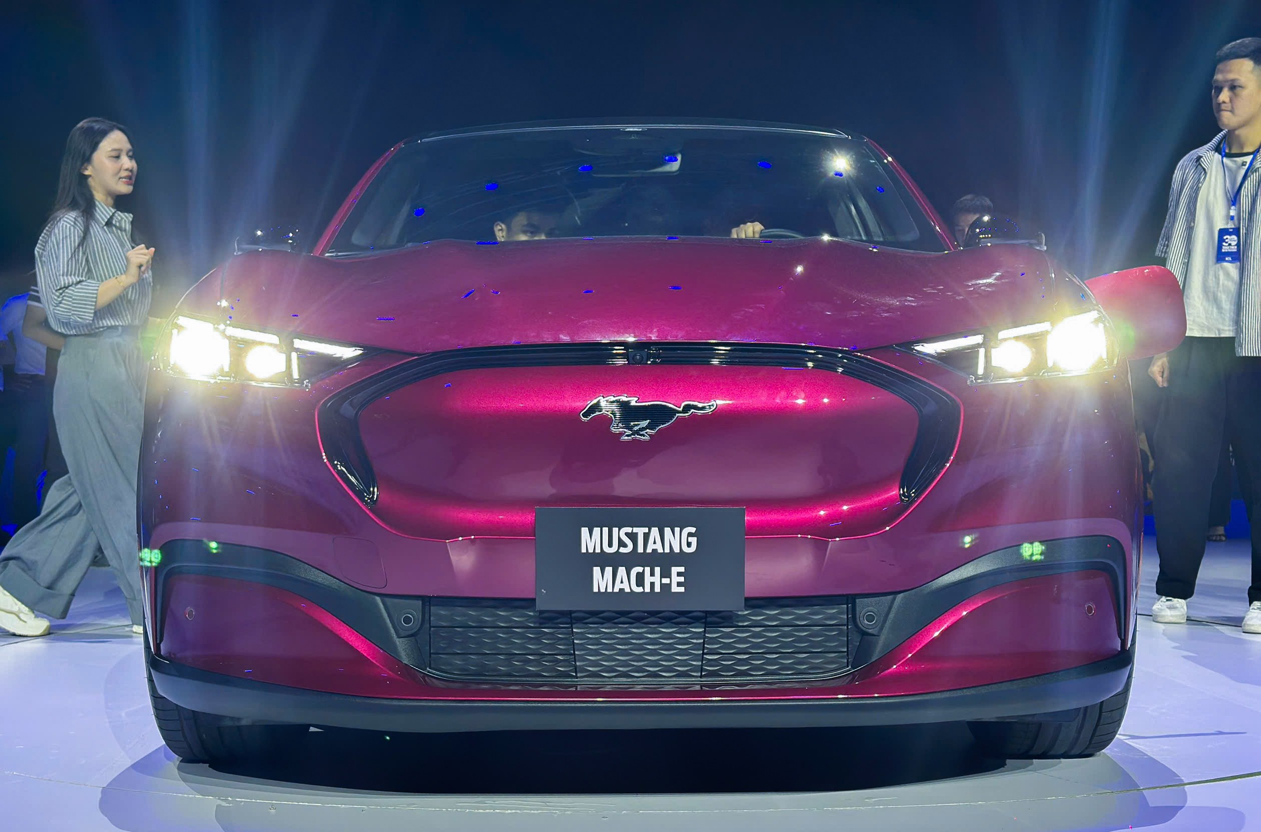 Lỗi thứ hai là do mô-đun điều khiển hệ thống chiếu sáng LED không đạt chuẩn an toàn.