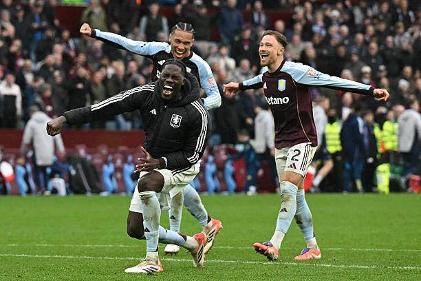 Aston Villa đua vô địch nhờ dàn dự bị ghi bàn nhiều hơn cả đội hình chính