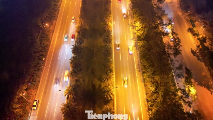 Bầu trời Hà Nội mù mịt, mắt cay xè trong đêm ô nhiễm nhất thế giới - 7