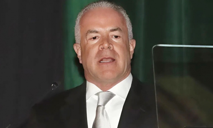 Doanh nhân người Mexico Raul Rocha - Chủ tịch tổ chức Hoa hậu Hoàn vũ.