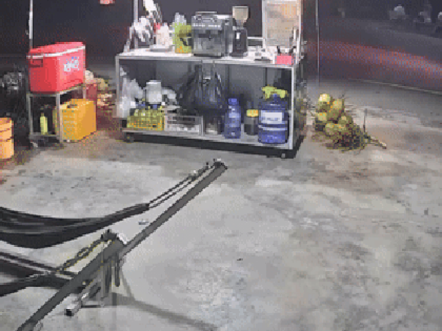 Vụ xe khách tông chết 2 người ngồi bên đường: Người chú kể lại đêm định mệnh