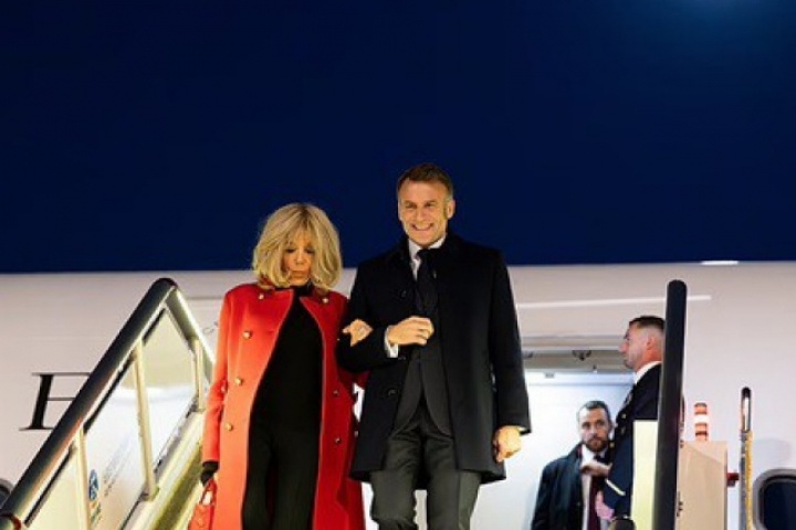 Vừa kết thúc chuyến thăm, tổng thống Pháp dọa áp thuế lên hàng hóa Trung Quốc