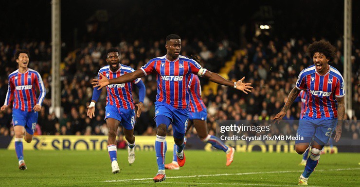 Trực tiếp bóng đá Fulham - Crystal Palace: Guehi đánh đầu ấn định (Ngoại hạng Anh) (Hết giờ) - 5