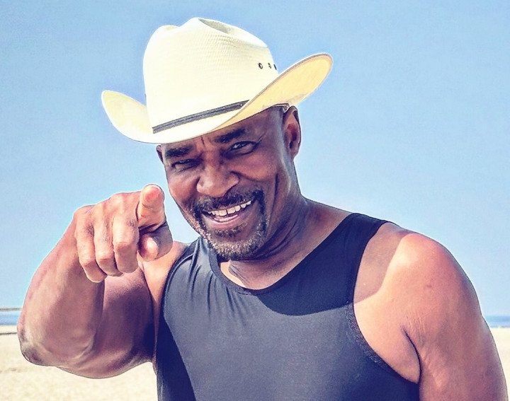 Nate Wilkins không chỉ vượt qua các giới hạn tuổi tác mà còn sống khỏe hơn cả thời trẻ.