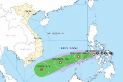 Áp thấp nhiệt đới hình thành, vùng biển Đà Nẵng đến Đắk Lắk có gió giật cấp 7-8
