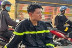 Clip thót tim chiến sĩ cảnh sát PCCC TP.HCM lao vào mũi xe container cứu học sinh