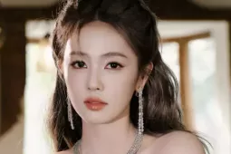 Bạch Lộc bị chỉ trích