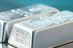 Lộ diện kim loại quý 'nóng' nhất năm 2025