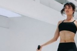 Bí quyết nhảy dây tại nhà đốt mỡ hiệu quả gấp 3 lần đi bộ
