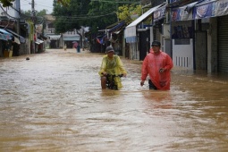 Khánh Hòa điều tra việc vận hành xả lũ các hồ chứa