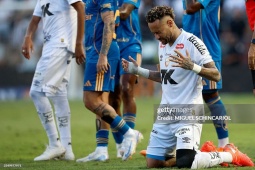 Neymar tỏa sáng giúp Santos trụ hạng ngoạn mục, siêu sao bật khóc nức nở