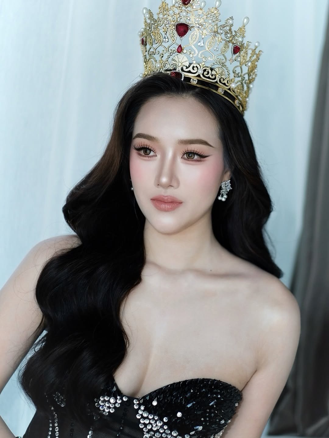 Cô năm nay 18 tuổi, có mẹ là người Quảng Bình đã sang Thái Lan sinh sống, làm việc từ lâu.