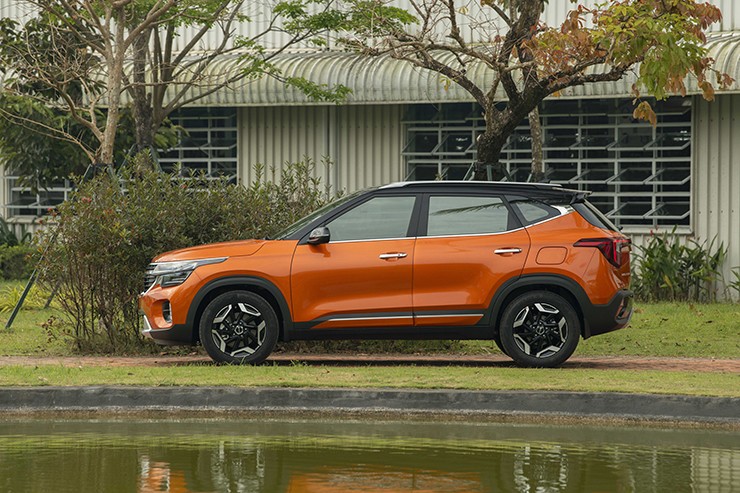 Giá xe KIA Seltos tháng 12/2025, ưu đãi tới 50 triệu đồng - 4
