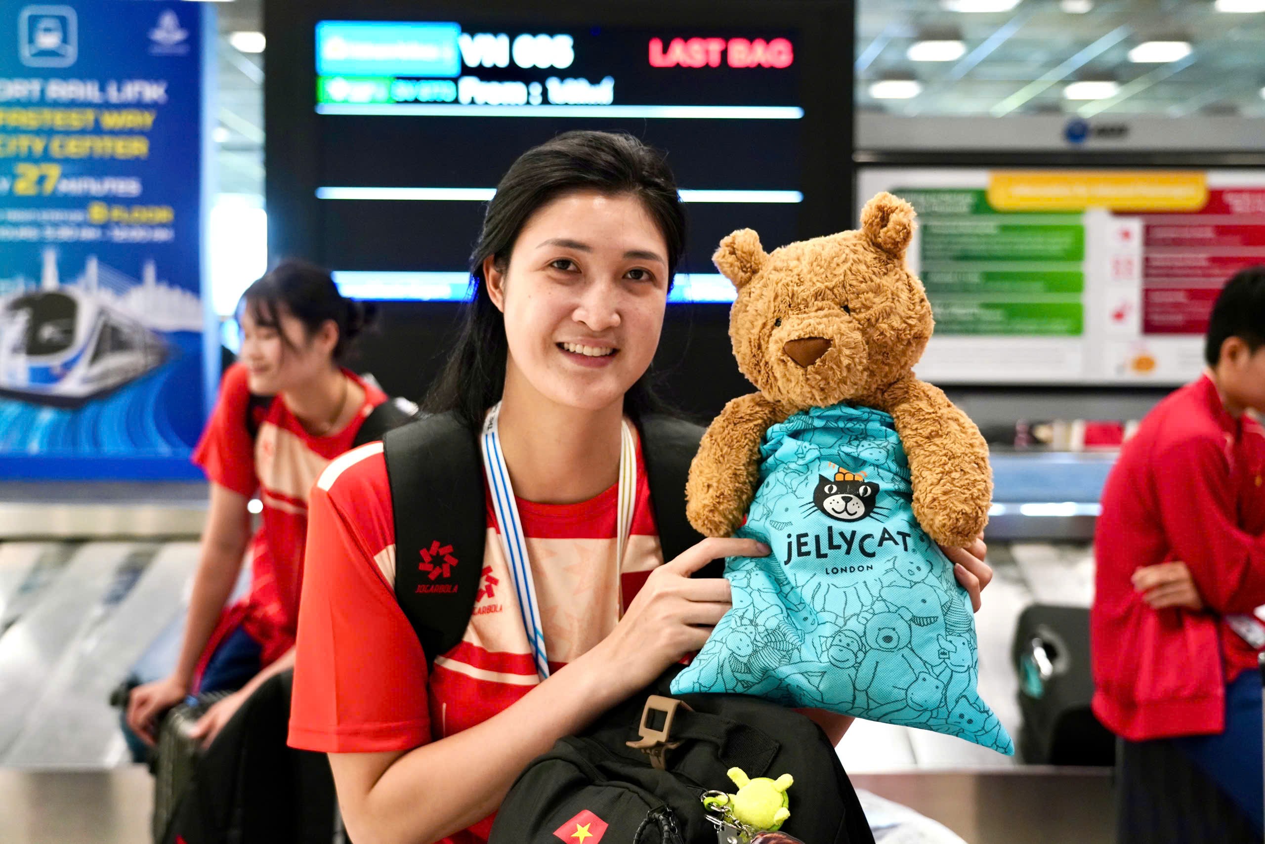 Nóng nhất thể thao chiều 8/12: Lễ thượng cờ Đoàn Thể thao Việt Nam tại SEA Games 33 - 5