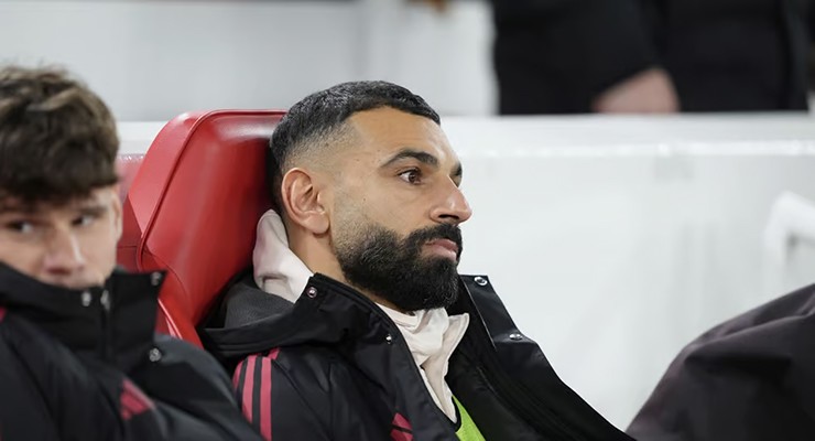 Salah thất vọng vì phải ngồi dự bị