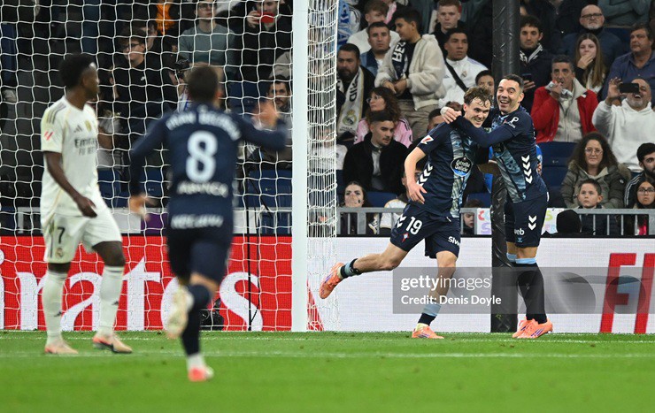 Real Madrid thua sốc Celta Vigo ngay tại Bernabeu