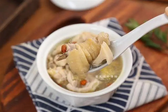 Vỏ sầu riêng tưởng bỏ đi, dùng nấu canh gà ngon không tưởng - 6