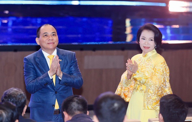 Bà Phạm Thu Hương vươn lên vị trí thứ 5 người giàu nhất sàn chứng khoán Việt Nam - Ảnh VFP