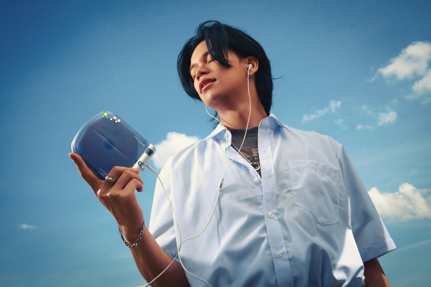 Hieuthuhai và S)TRONG Trọng Hiếu (phải).