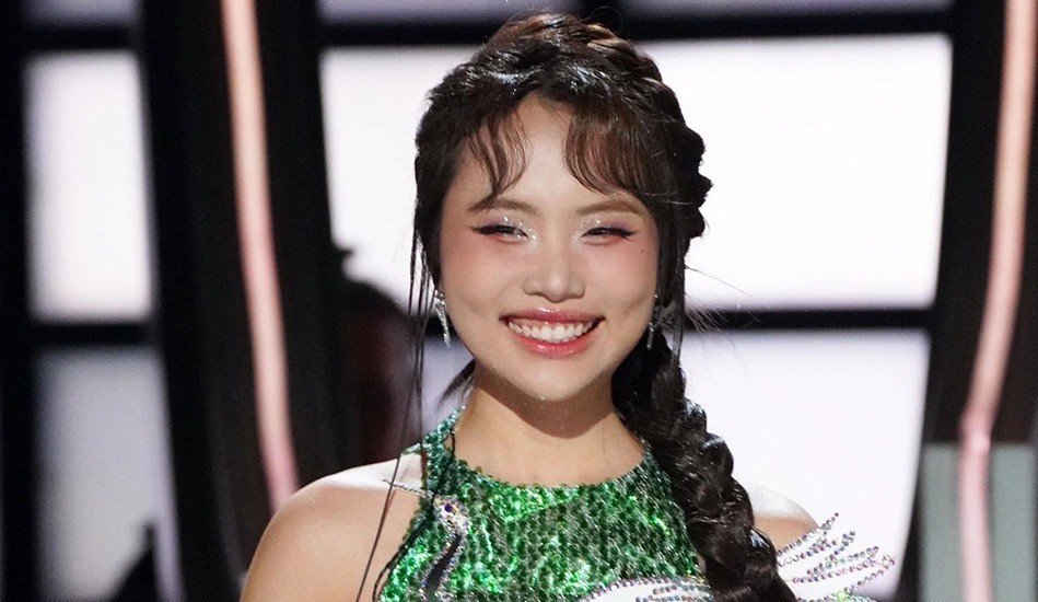 Đức Phúc (trái) và Phương Mỹ Chi.