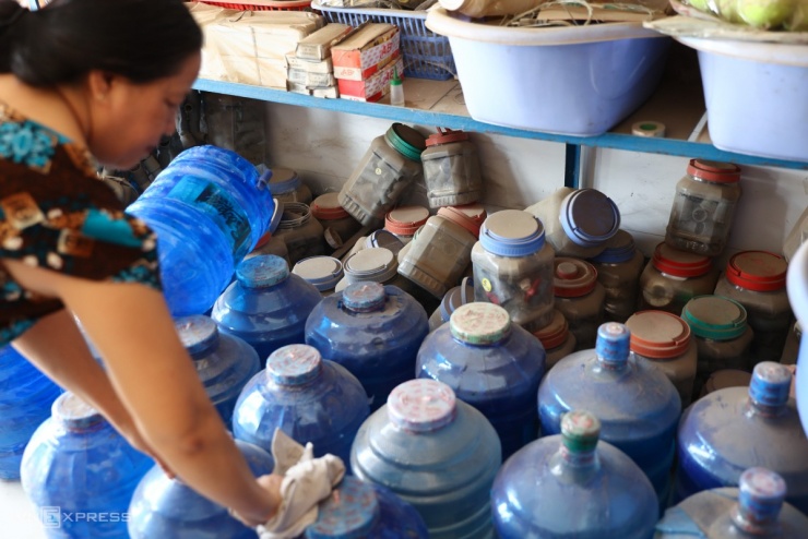 Bụi mịt mù trên đường gần công trường Vành đai 3 TP HCM - 11