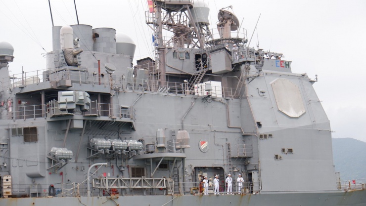 Cận cảnh tàu tuần dương của Hải quân Mỹ đang thăm Đà Nẵng - 2