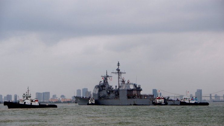 Cận cảnh tàu tuần dương của Hải quân Mỹ đang thăm Đà Nẵng - 1